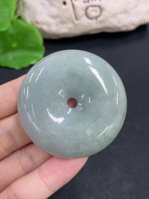 F46571480 翡翠平安扣挂件 货品总重约54.5g