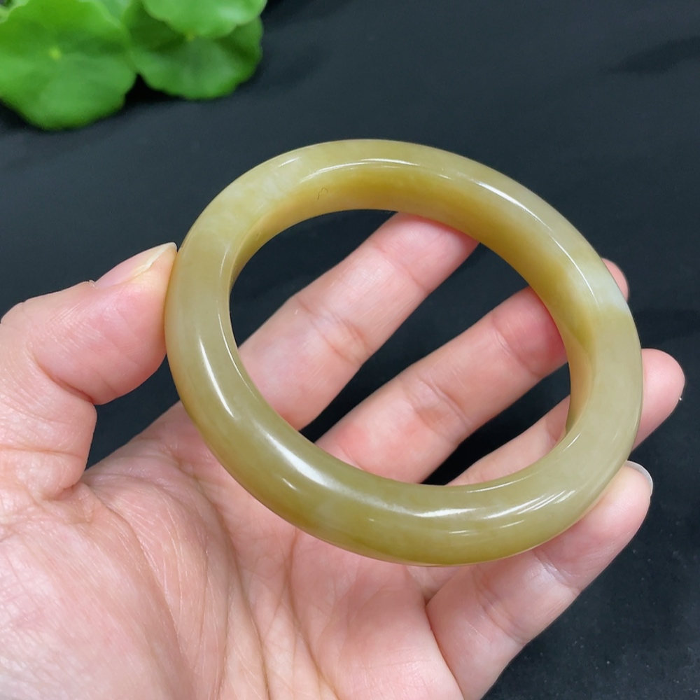 H34071983 Hetian Jade Round Bracelet Size 54.4 Total Weight Approx. 52.8g