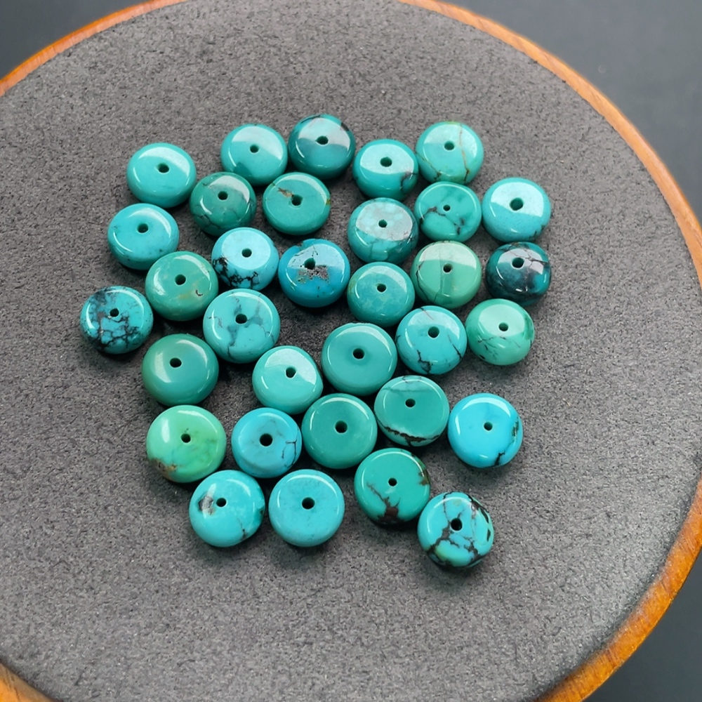 C23617124 Turquoise Pendant Containing Other Mineral Components, Color Origin Undetermined, Total Weight Approximately 22.37g, Sell as a Lot