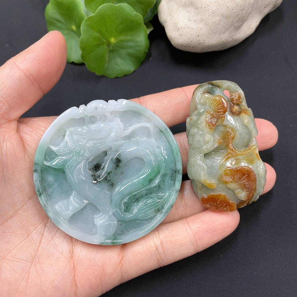 F15663428 Jadeite Pendants (Wholesale)