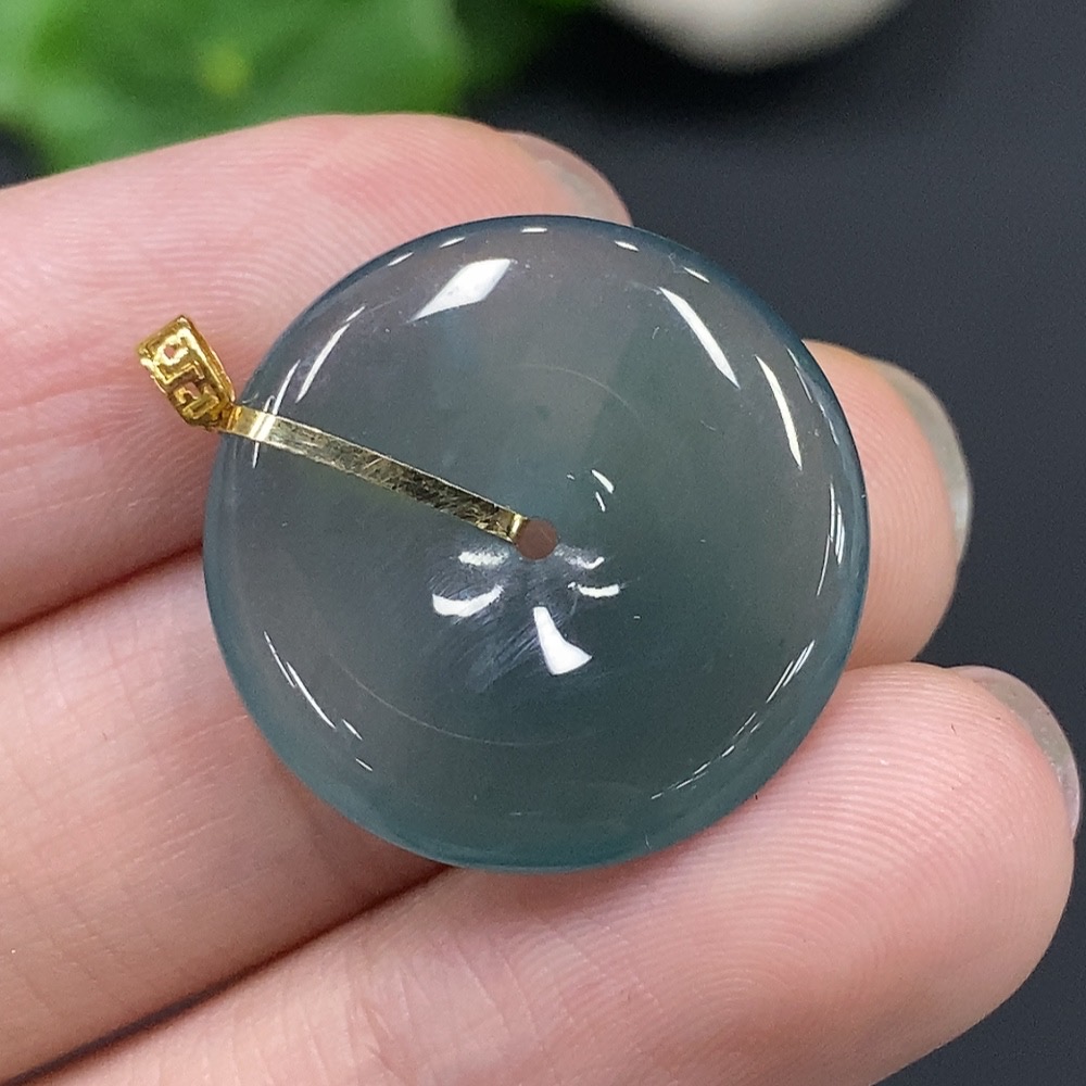 F17892938 Jadeite Safety Buckle with 18k Gold Clasp, Total Weight 4.271g