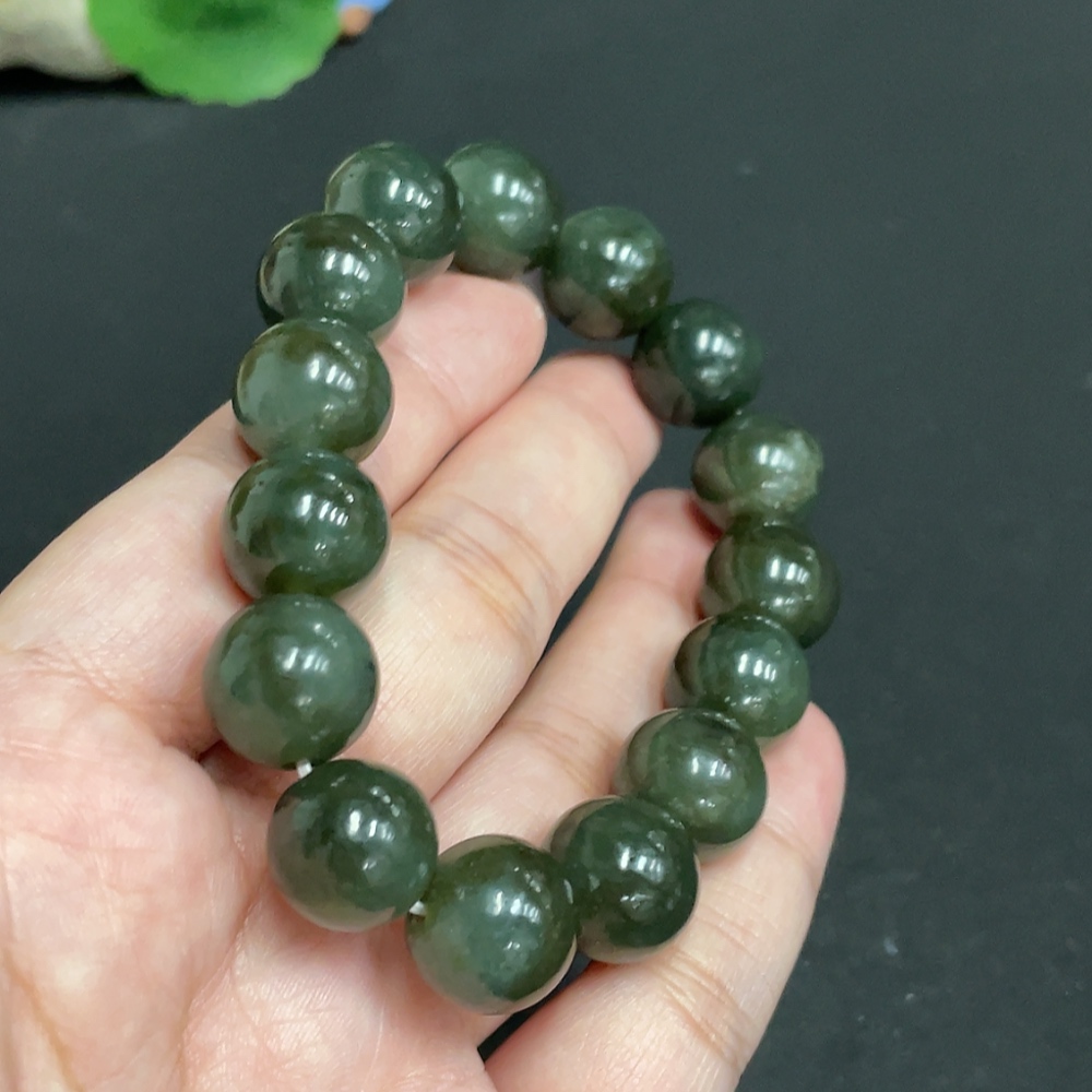 H33847769 Hetian Jade Bracelet, approx. 13.3 mm beads, total weight about 57.5g