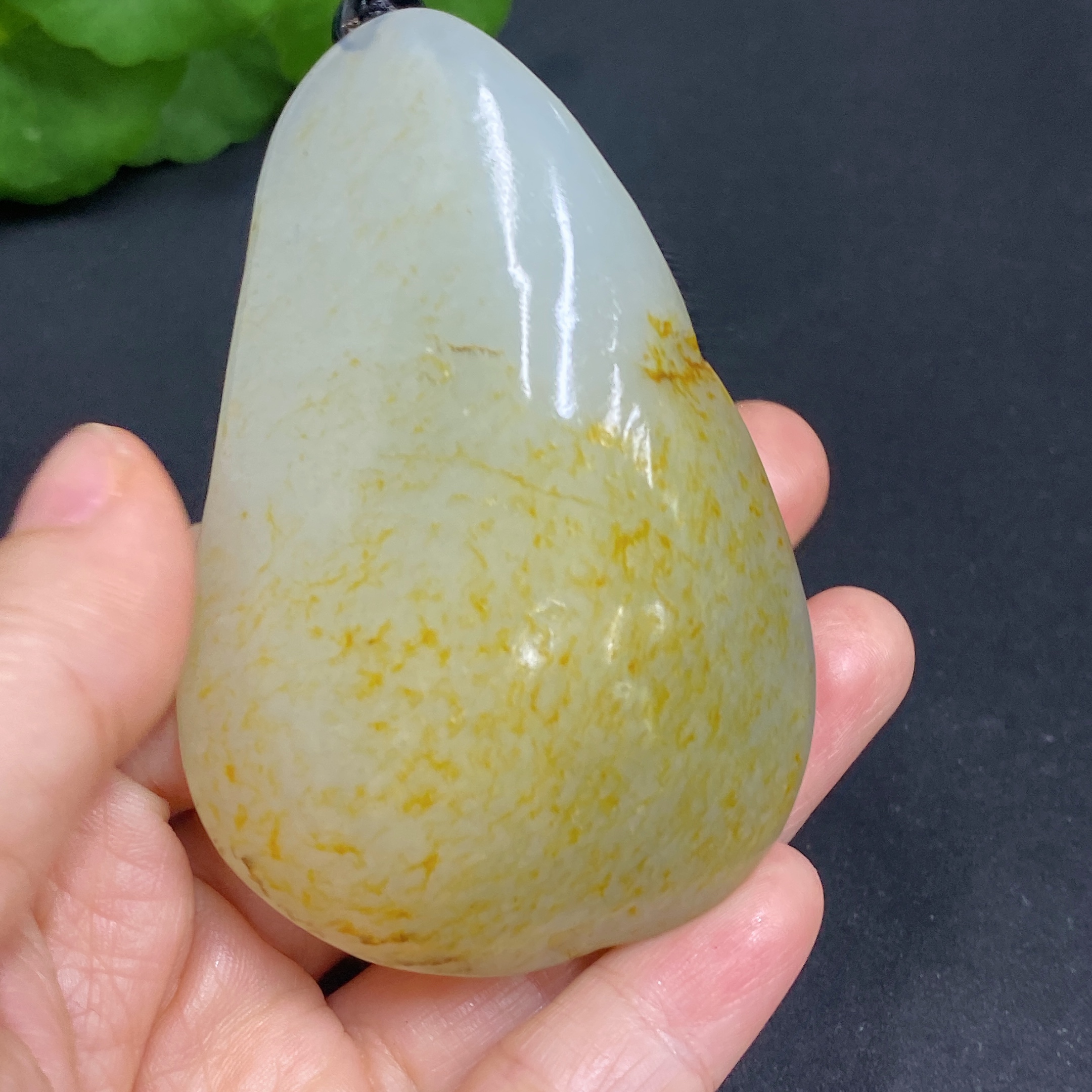 H30440492 Hetian Jade Handheld Piece - Seize the Opportunity