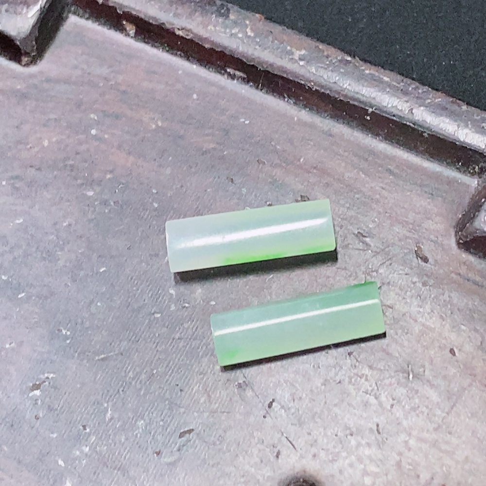 F28199691 Jadeite Inlaid Pieces Sell as a Lot