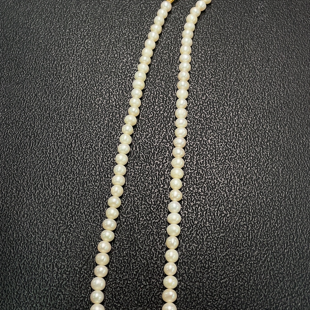C34951095 Pearl Necklace with Non-Natural Accent Stones, Non-Gold, Total Weight Approx. 15.35g, Stone Size Around 5.4mm