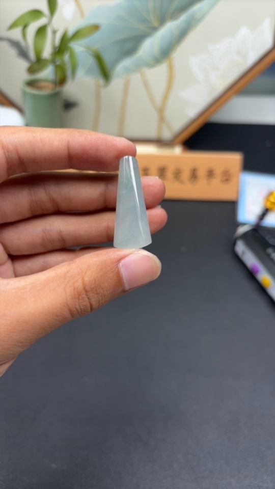 F34034243 Jadeite Plain Pendant Mounting, Total Weight Approx. 5.4g